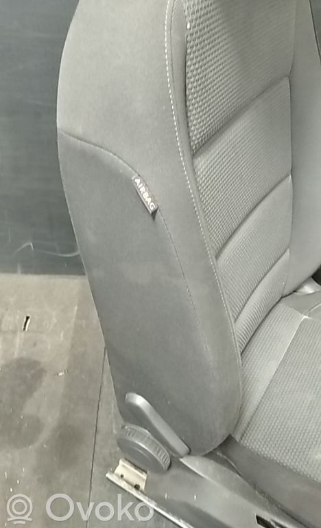 Volkswagen Golf VI Seat airbag 