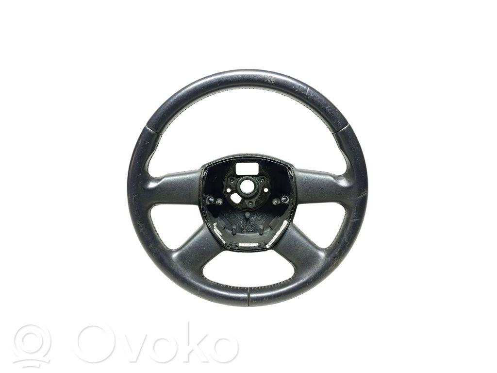 Ohjauspyörä   8P08419091CD1KT,305408099032AC,DEFEITO
