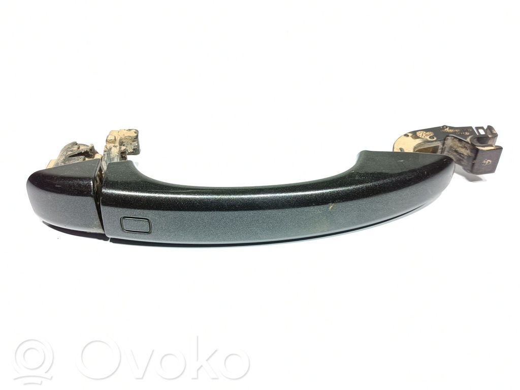 Manecilla externa puerta trasera   8T0837205