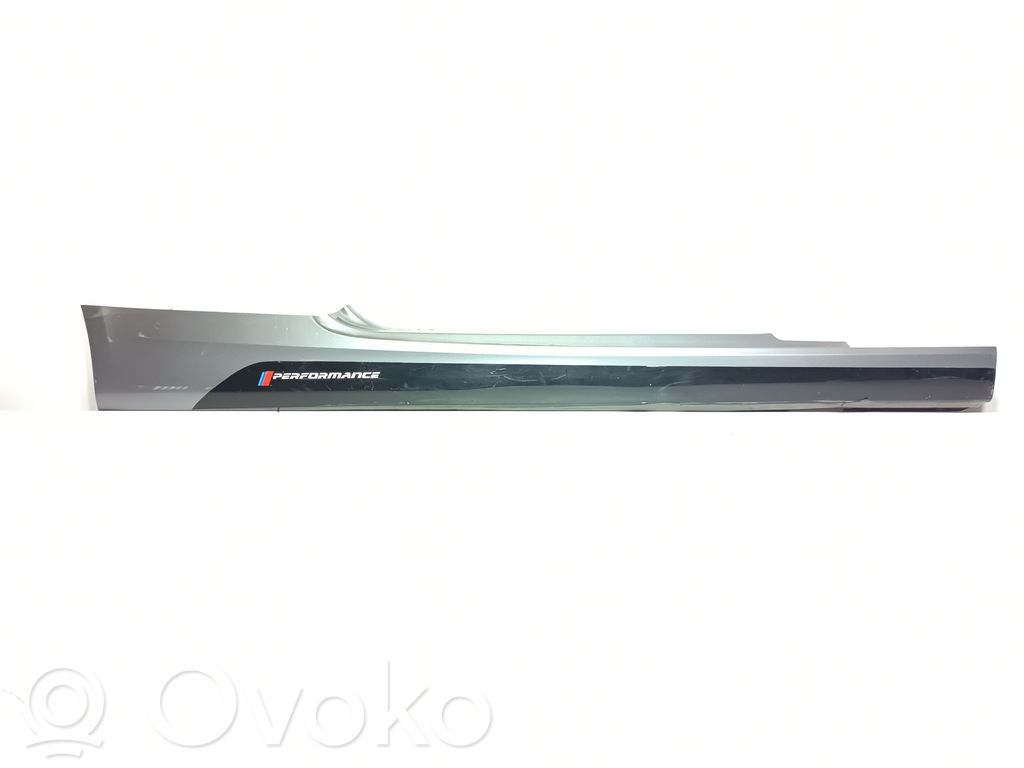 Slenkstis   51777130874