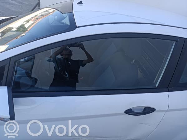 Ford Fiesta Geam ușă față patru uși