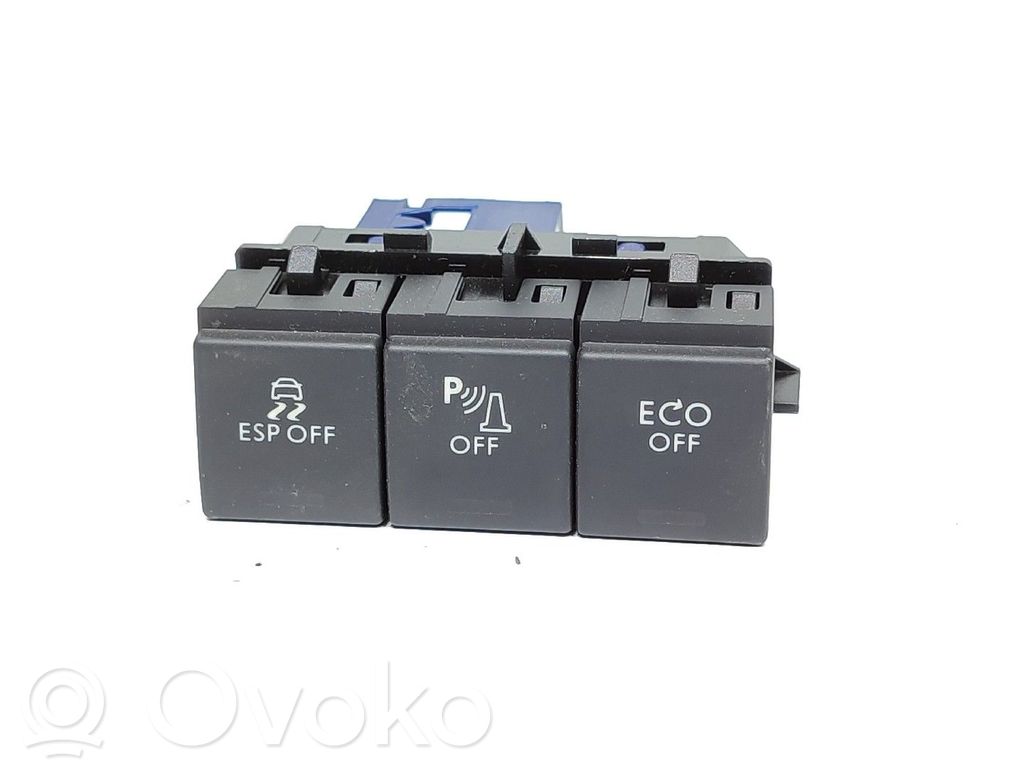 Multifunctional control switch/knob   96657752ZD