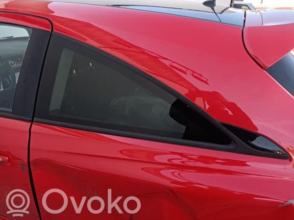 Opel Corsa E Aizmugurējais virsbūves sānu stikls