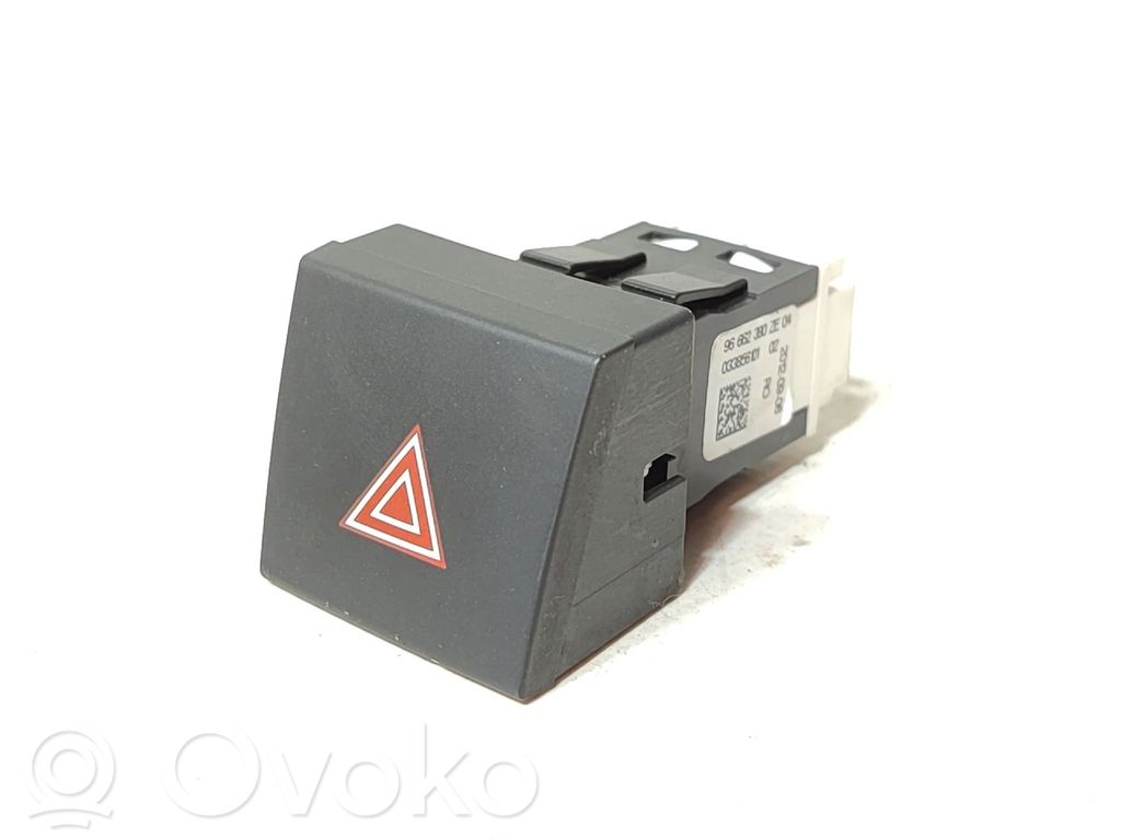 Botón interruptor de luz de peligro   96662380ZE,BOTAO4PISCAS