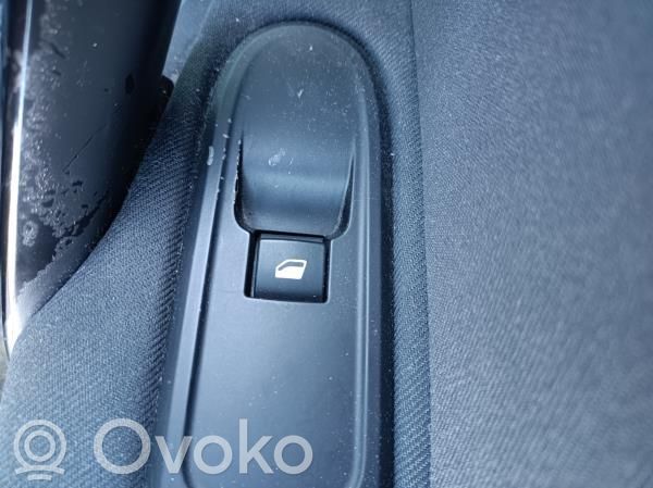 Interruptor del elevalunas eléctrico   FRENTEDIREITO