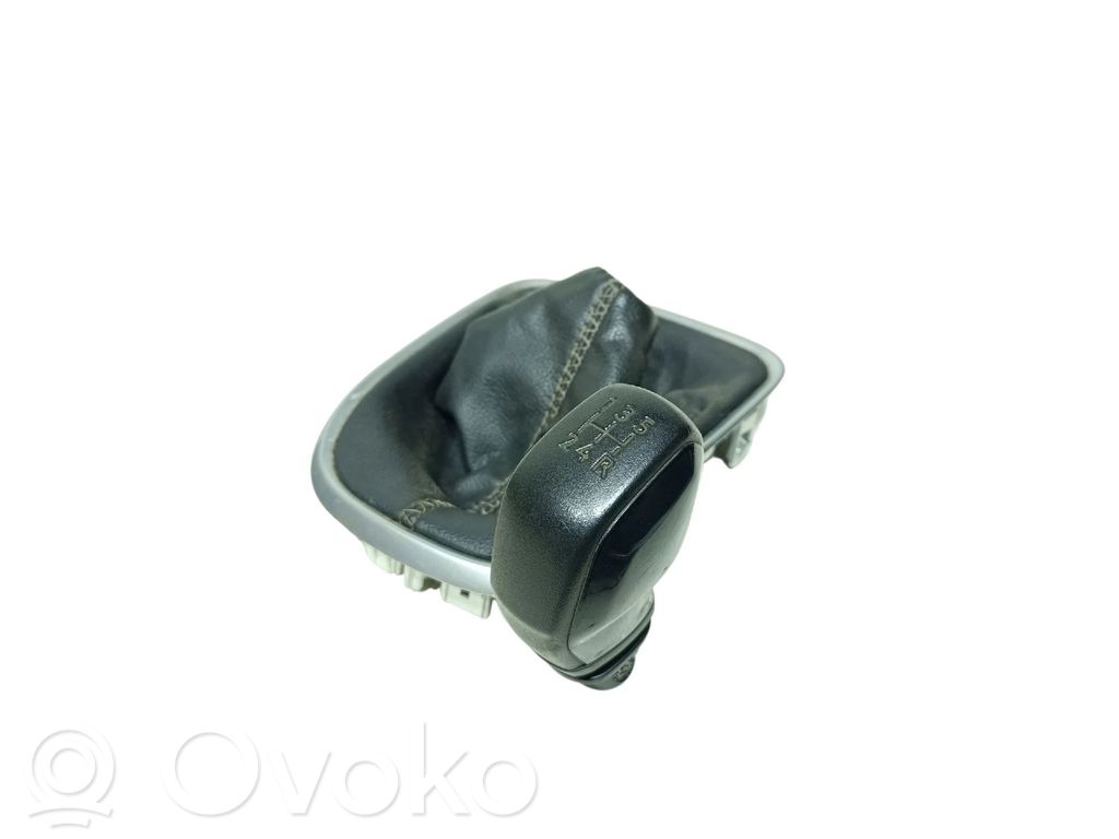 Gear shift switch/knob   DEFEITOFURO,DEFEITORISCO