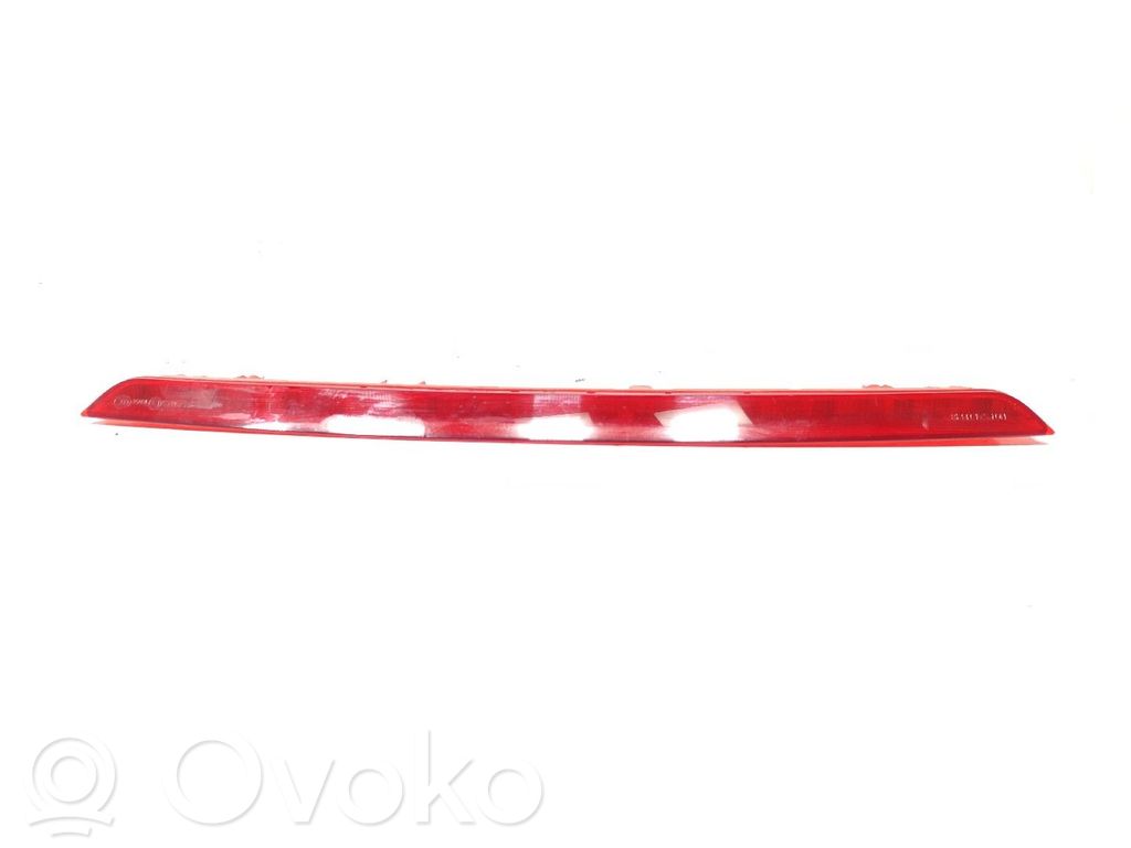 Kolmas/lisäjarruvalo   265906516R,90117886