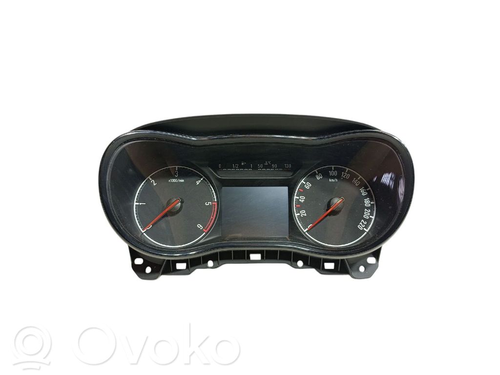 Opel Corsa E Spidometrs (instrumentu panelī) 