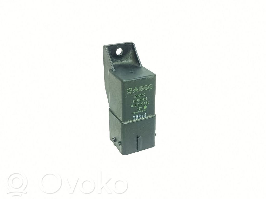 Comutator/buton multifuncțional   9802424080,FOMOCO
