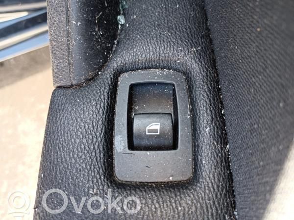 Electric window control switch   1593,6945874,9900,TRASDIREITO