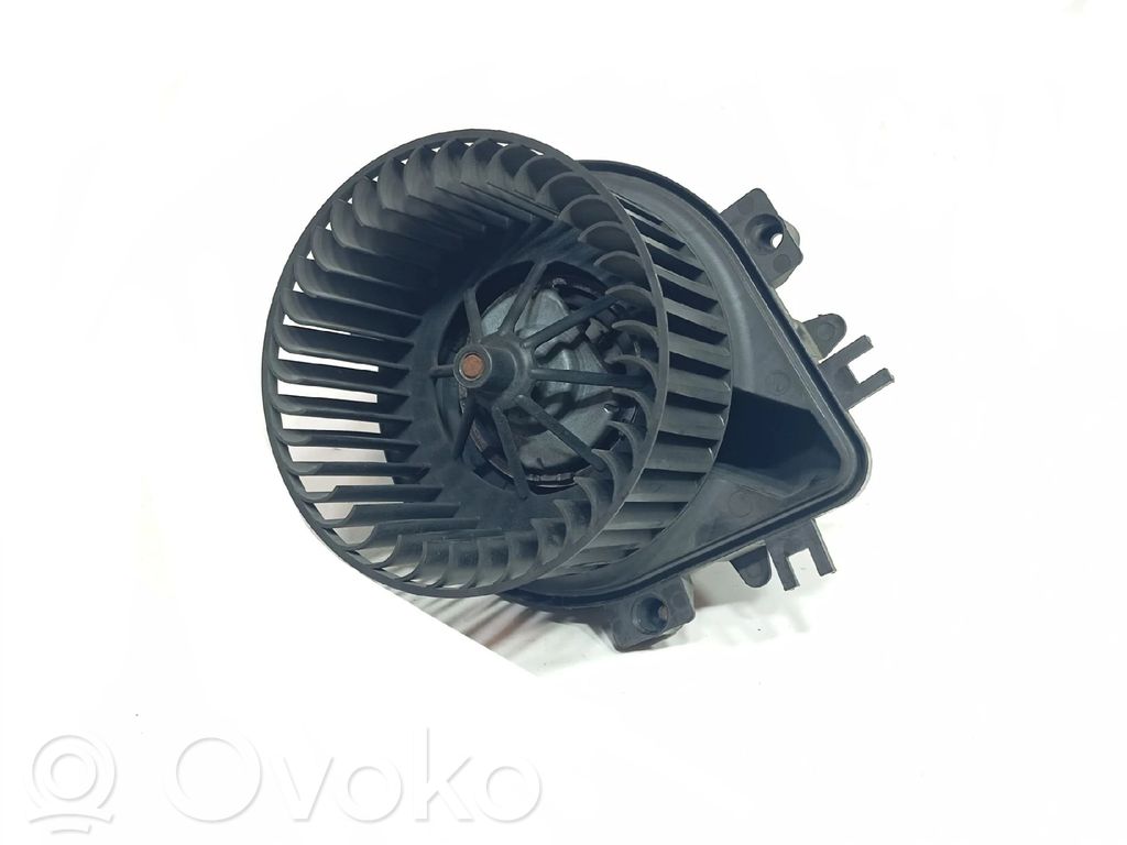 Heizungslüfter   W964423D,VALEO