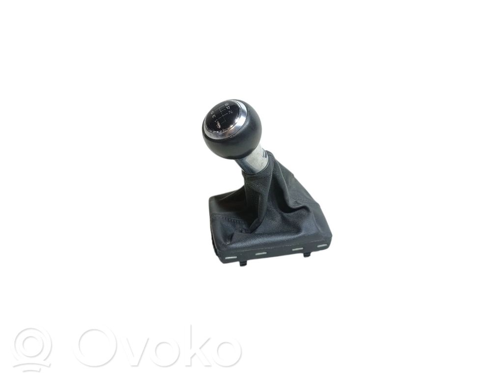 Gear shift switch/knob   DEFEITO