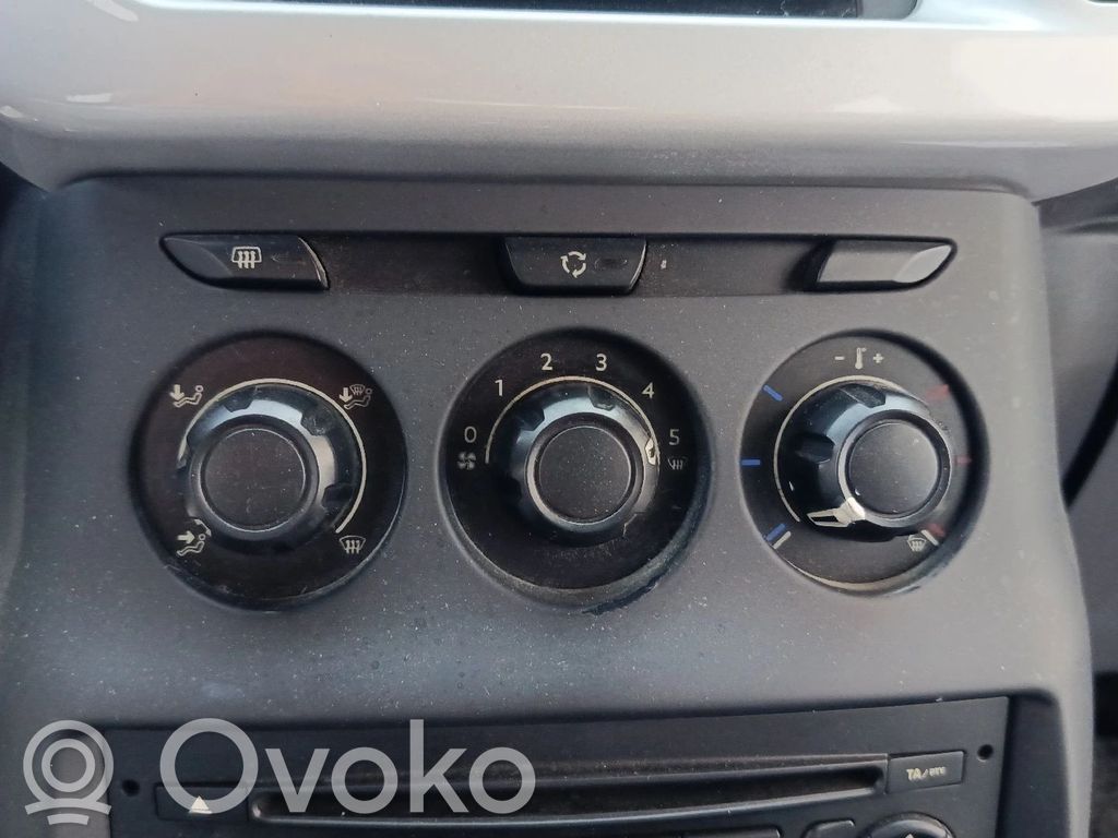 Interruptor del aire acondicionado (A/C)