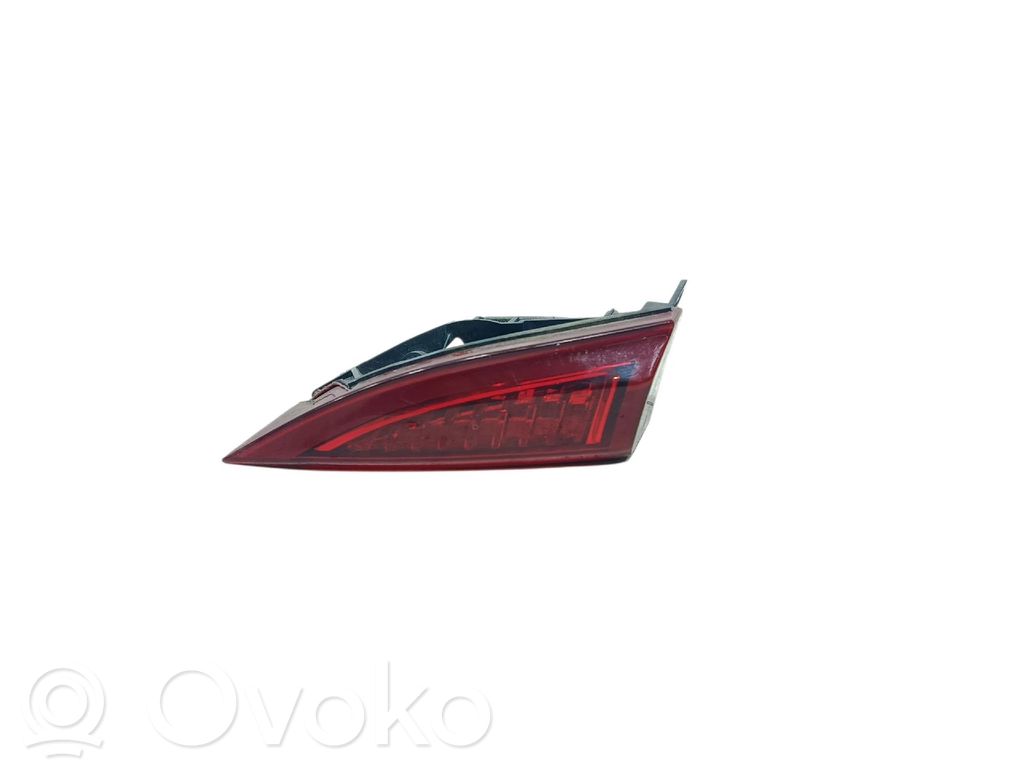Tailgate rear/tail lights   519844600