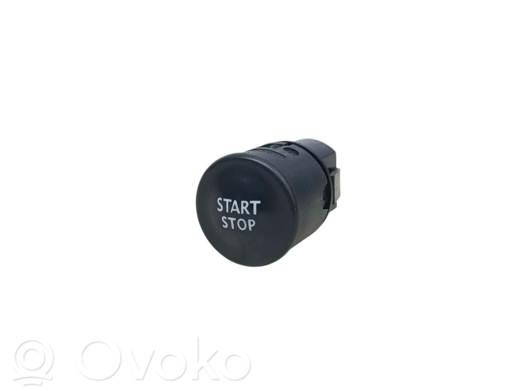 Renault Clio IV Bouton poussoir de démarrage du moteur