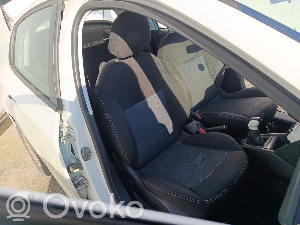 Peugeot 208 I Sedile anteriore del passeggero 