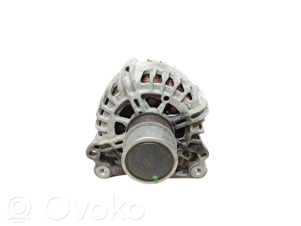 Volkswagen Polo VI Ģenerators 