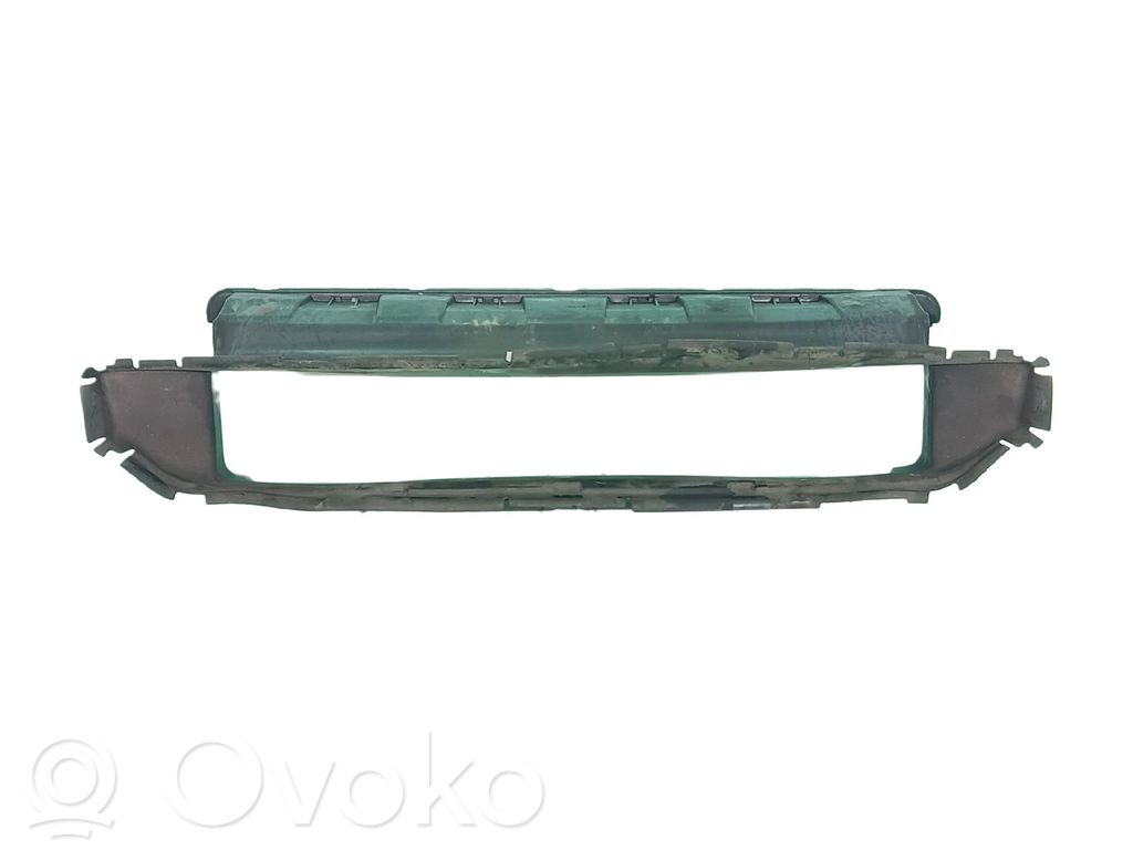 Volvo V40 Rejilla de ventilación central del panel 