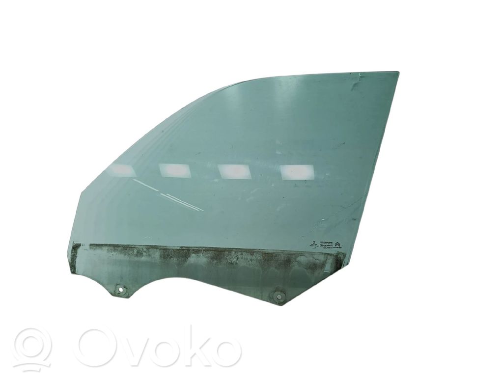 Citroen C4 Grand Picasso Vitre de fenêtre porte avant (4 portes)