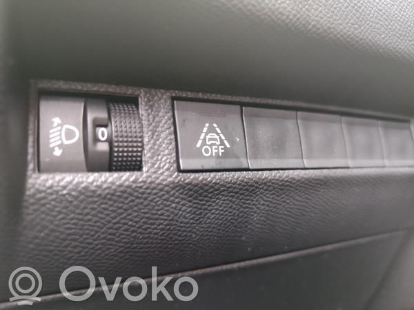 Multifunctional control switch/knob