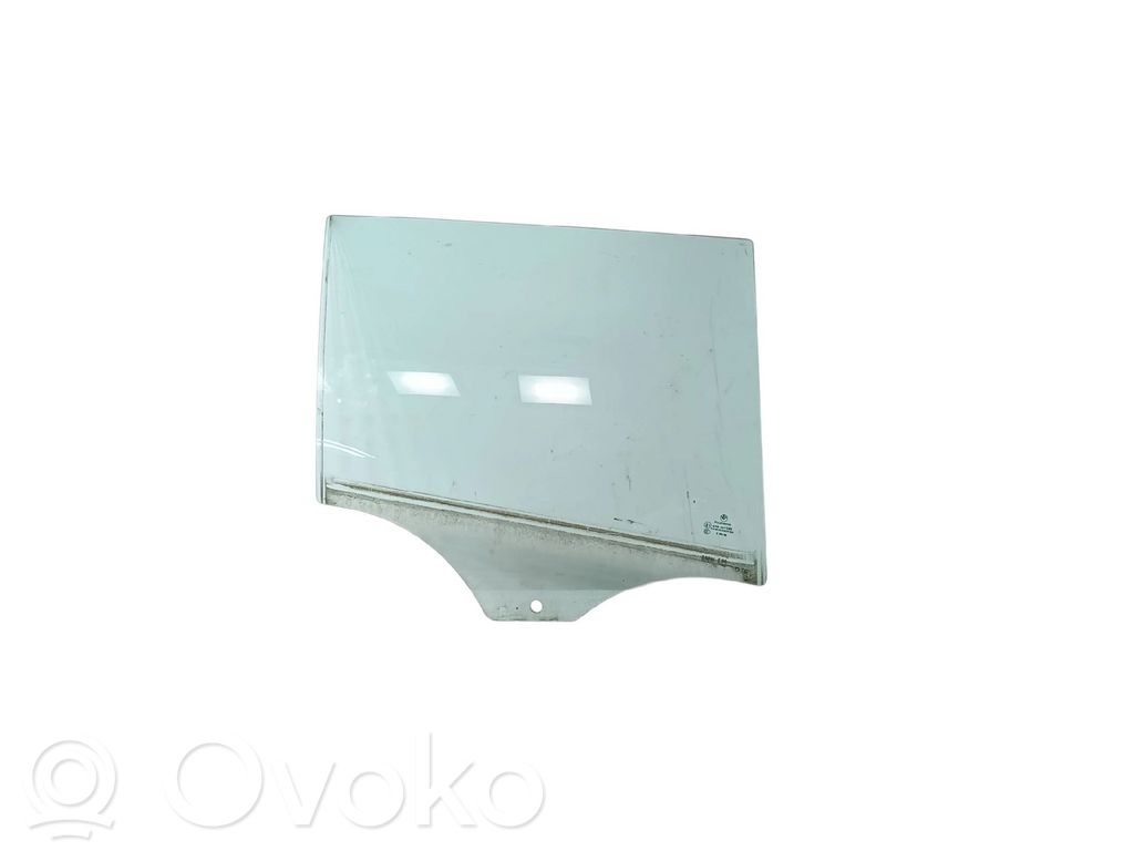 Vitre de fenêtre porte arrière   43R001582