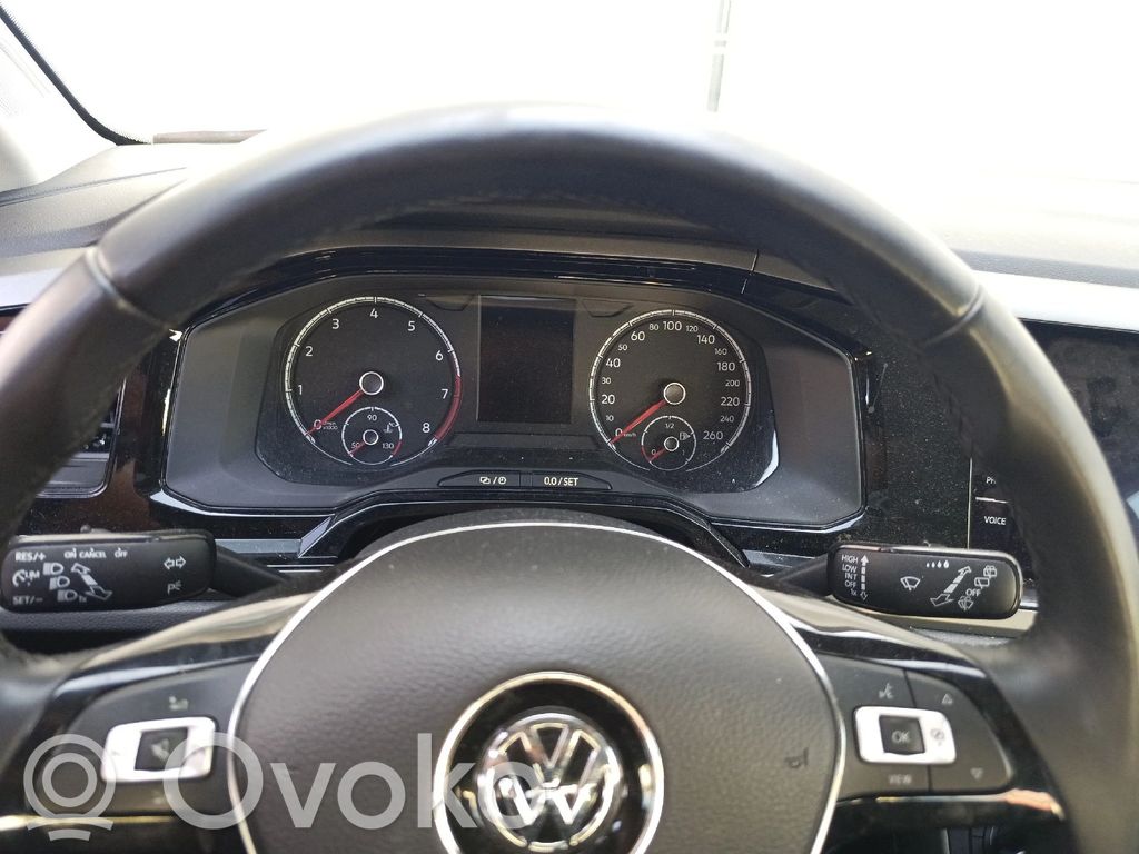 Volkswagen Polo V 6R Licznik / Prędkościomierz 