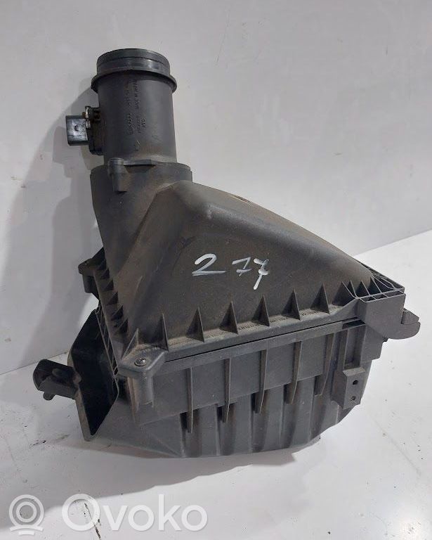 Audi A4 S4 B6 8E 8H Gaisa filtra kaste 