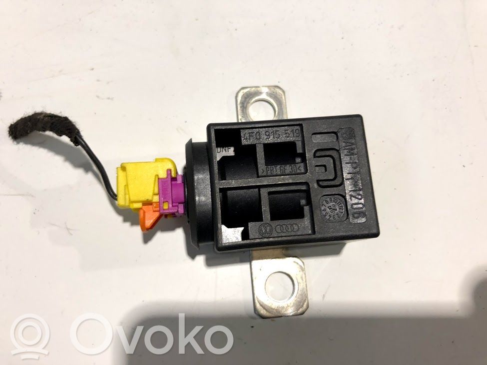 Audi A6 S6 C6 4F Airbag control unit/module 