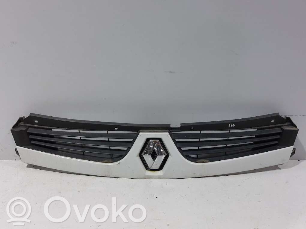 Renault Master II Front grill 