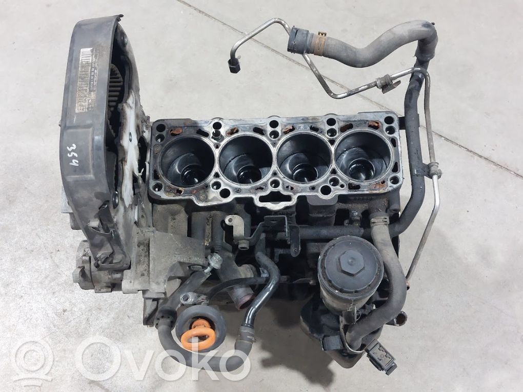 Seat Toledo III (5P) Bloque de motor 
