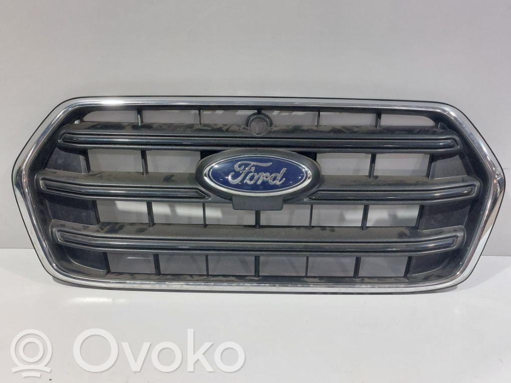 Ford Transit VII Priekšējais režģis 