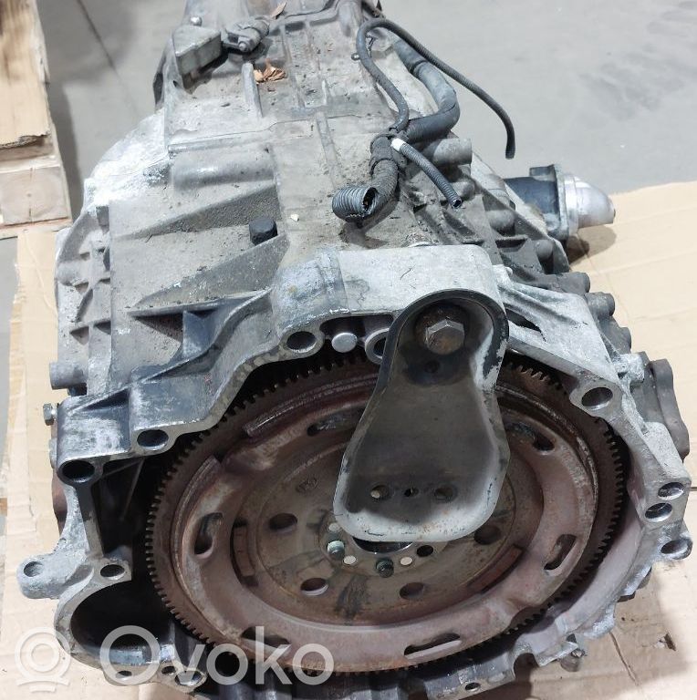 Automatyczna skrzynia biegów   01J300062H,01J300062H,01J300062HX,03G911023A,03G911023AX,8E5910155J
