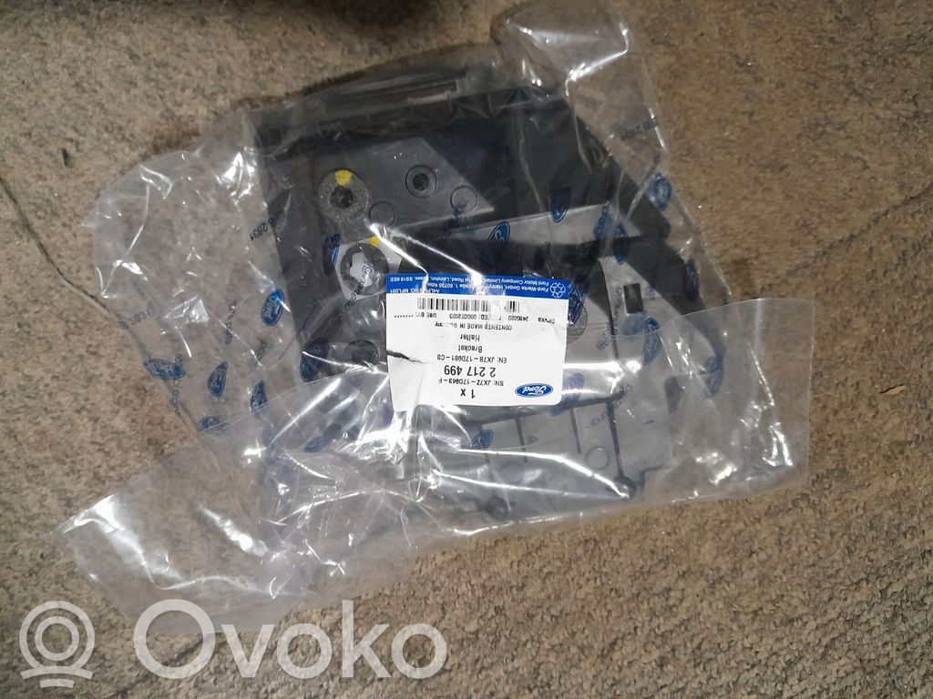 Ford Focus Rear bumper mounting bracket 