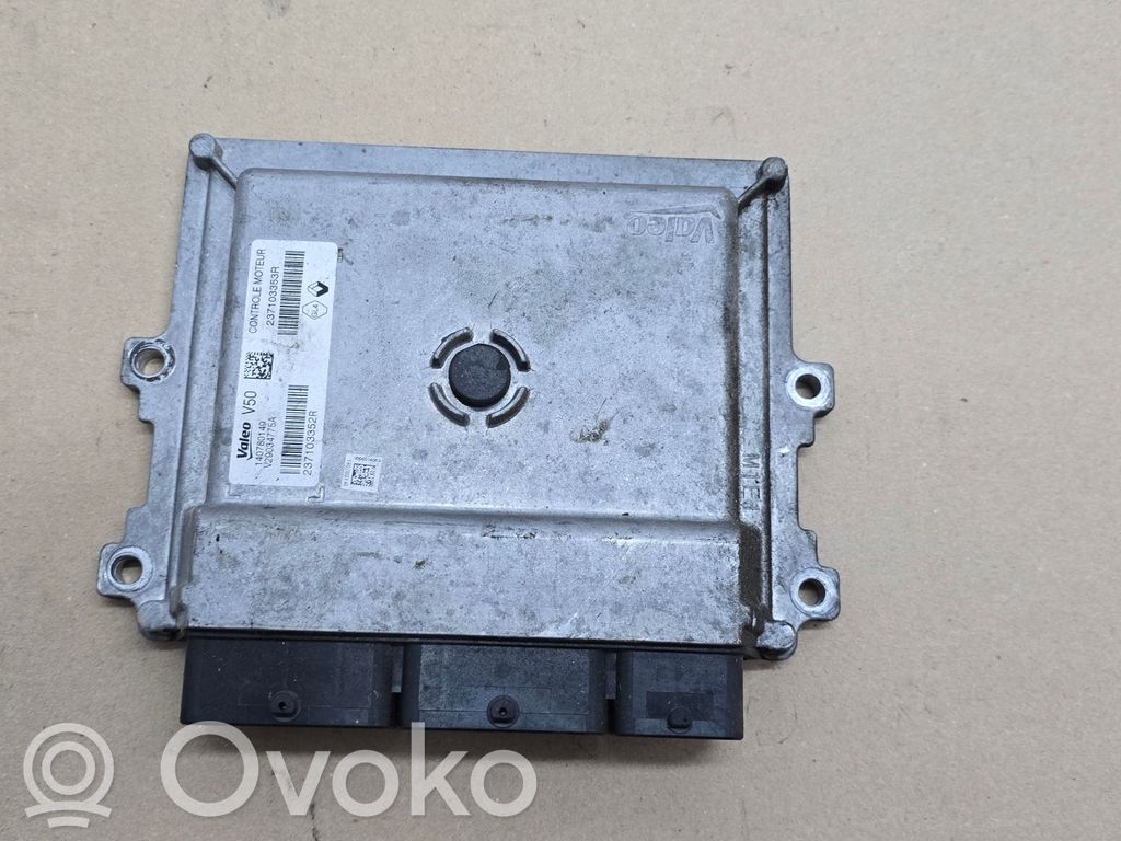 Renault Megane III Engine control unit/module 