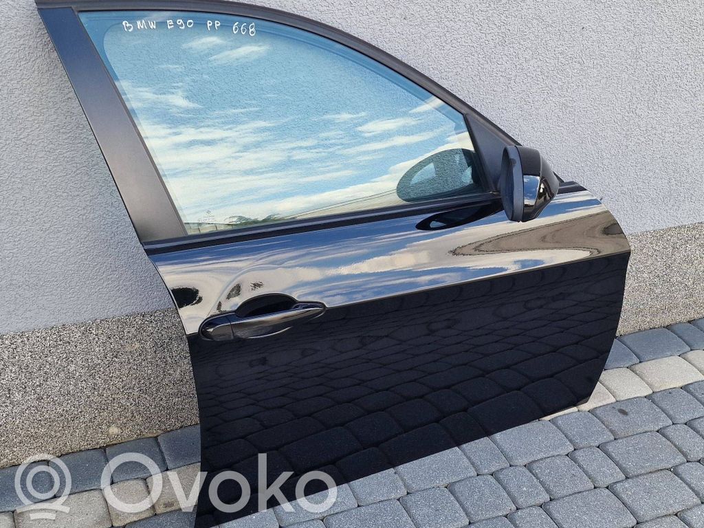 Priekinės durys