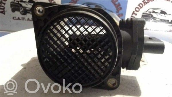 Audi TT Mk1 Przepływomierz masowy powietrza MAF 