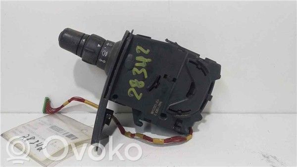 Light switch   88102003454