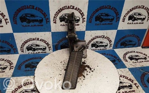 Chrysler Voyager Accelerator throttle pedal 