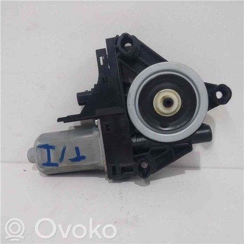 Vent window/glass motor   931402103
