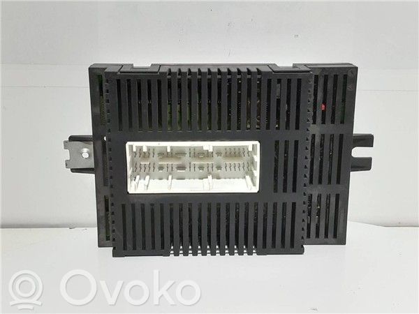Unidad de control/módulo ECU del motor   6943285