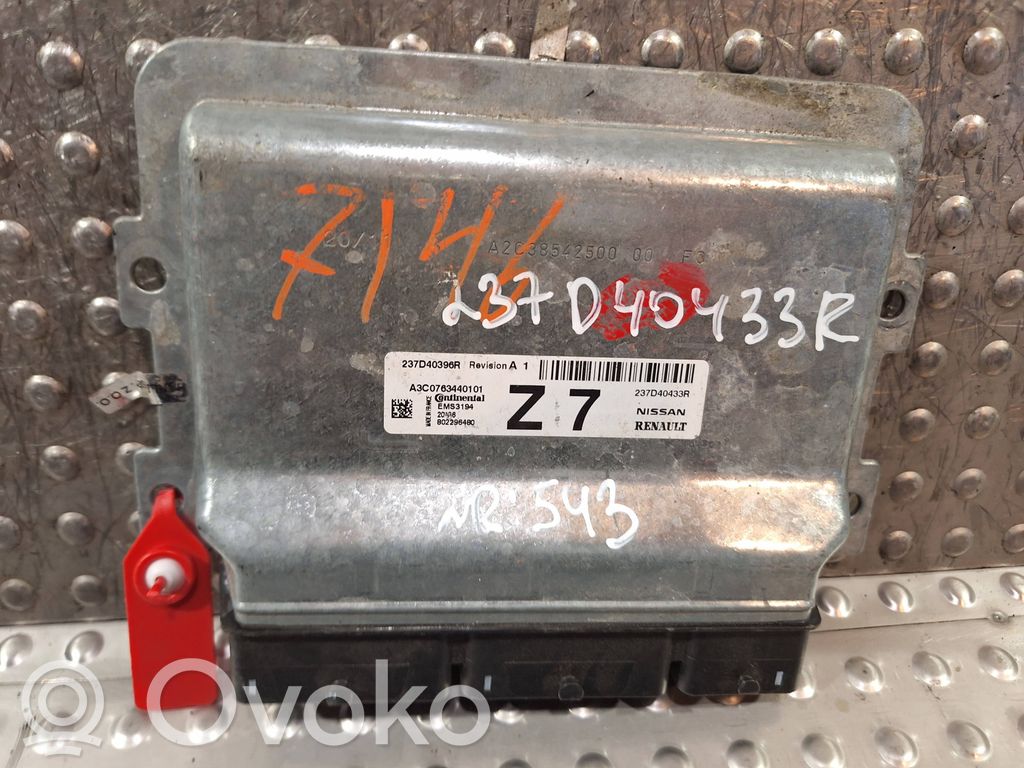 Renault Twingo III Engine control unit/module 