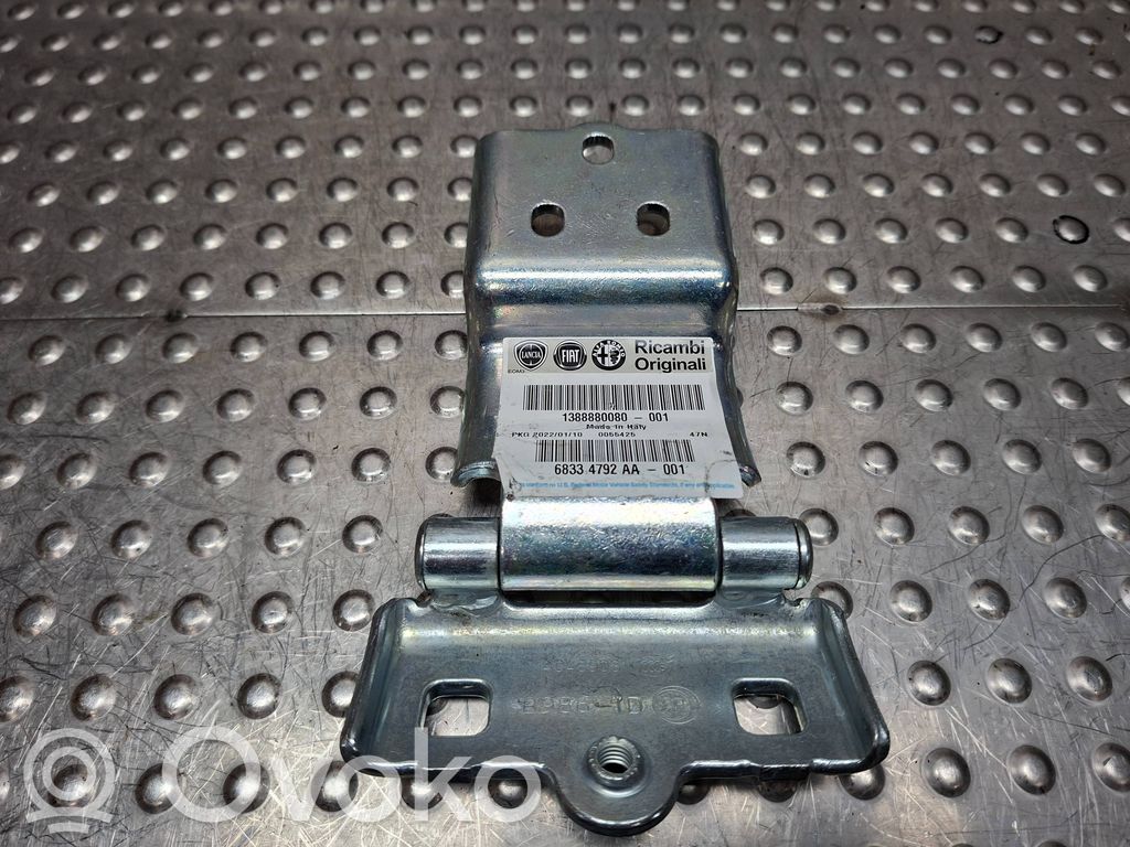 Loading door lower hinge   S26336030,1388880080