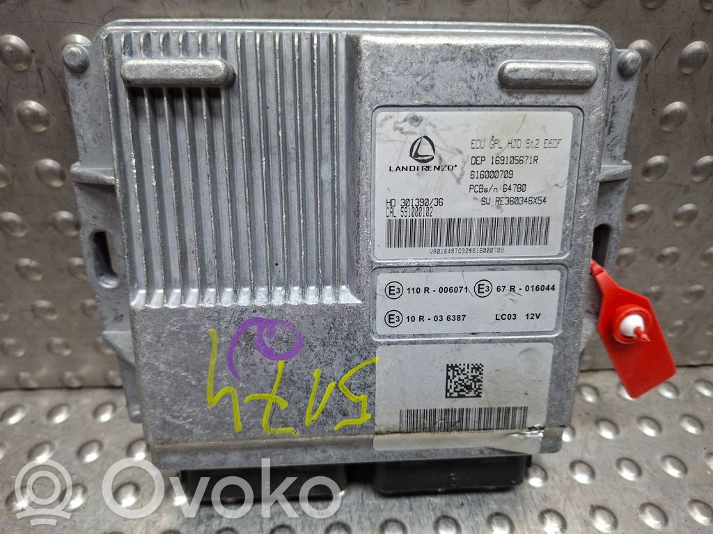 Dacia Sandero Engine control unit/module ECU 