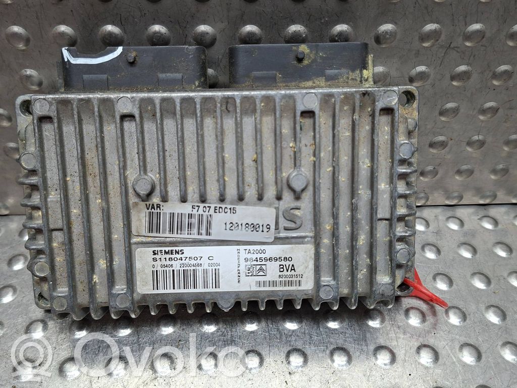 Engine control unit/module   S26282112,9645969580,S118047507C