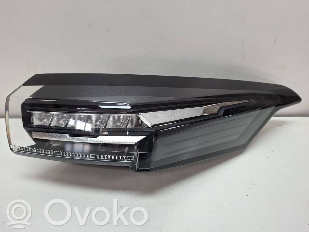 Peugeot 308 Lampă spate în caroserie 