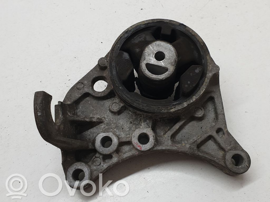 Chrysler Voyager Engine mounting bracket 