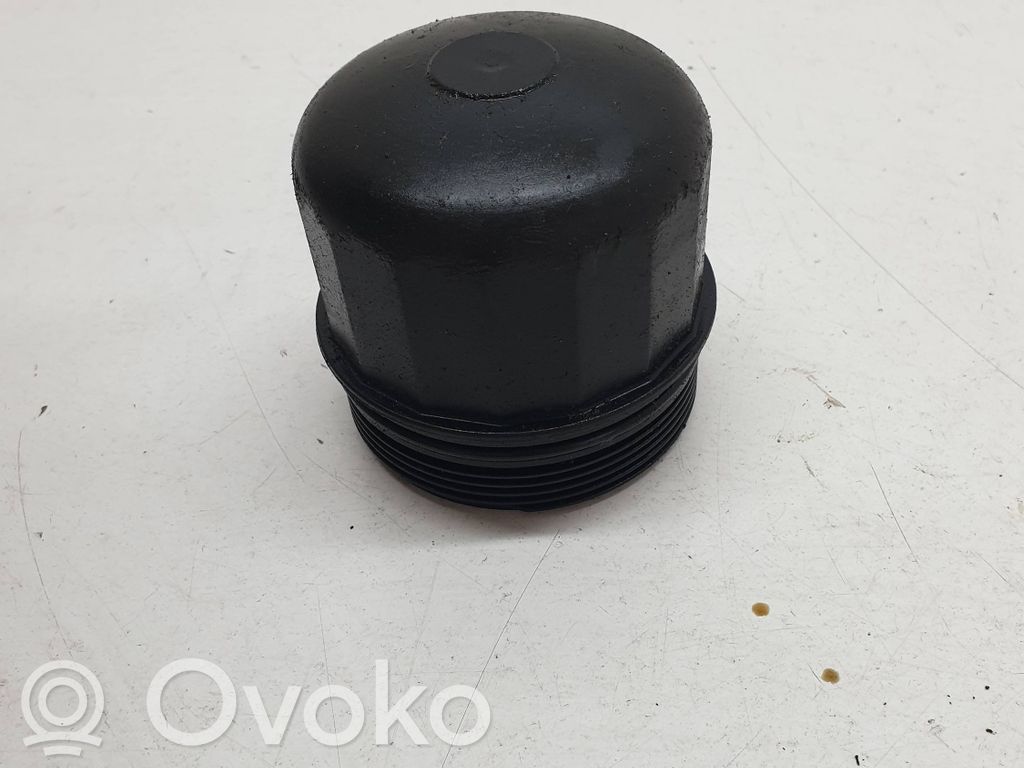 BMW 7 F01 F02 F03 F04 Öljynsuodattimen kansi 