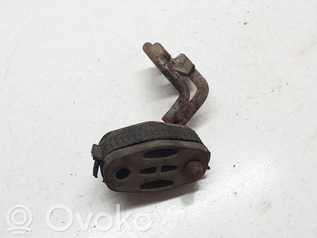 BMW 5 E60 E61 Muffler mount bracket/holder 