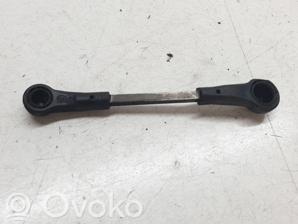 Audi A6 S6 C6 4F Other engine bay part 