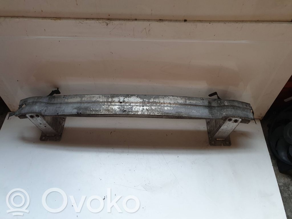 Audi A4 S4 B8 8K Priekšpusē bampera sija / balka 